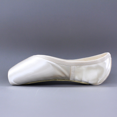 ELGC　エレガンス (CL-E)　サイズ:33(21cm)、34(21.5cm)