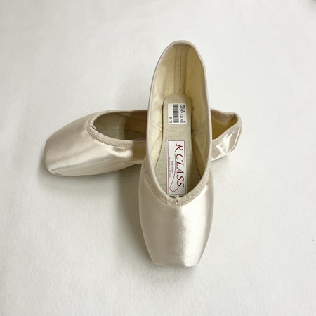 ENCR　アンコール (SL-EE)　サイズ:33(21cm)、34(21.5cm)