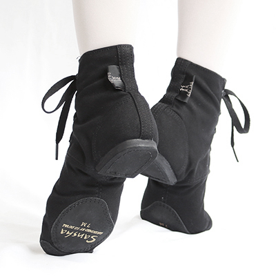 バレエ・ダンス用品のミルバ / SCB キャンバス(布製)ブーツ