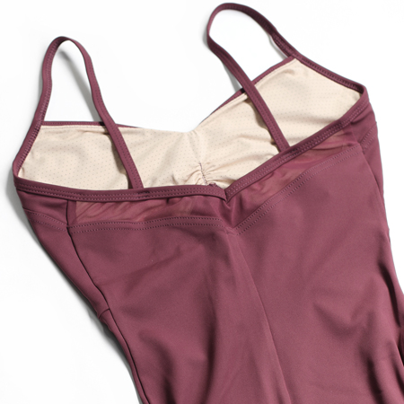 BIAN　ギャザーキャミ