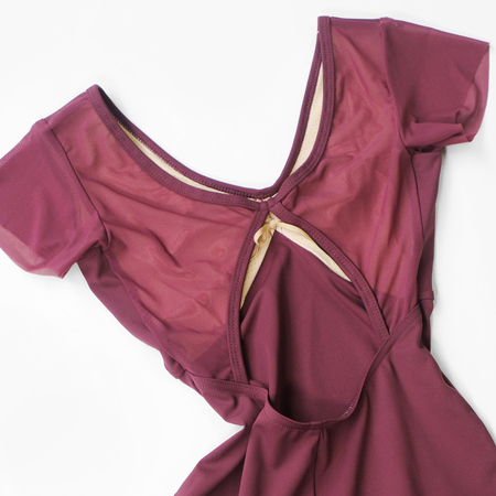 LEIA　メッシュバックショート