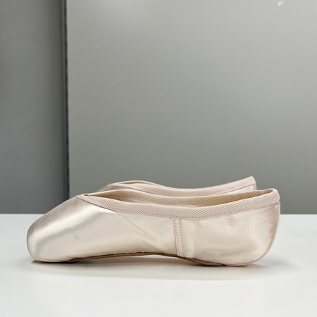 ELGC　エレガンス (CL-E) 33 W1 V1 HF